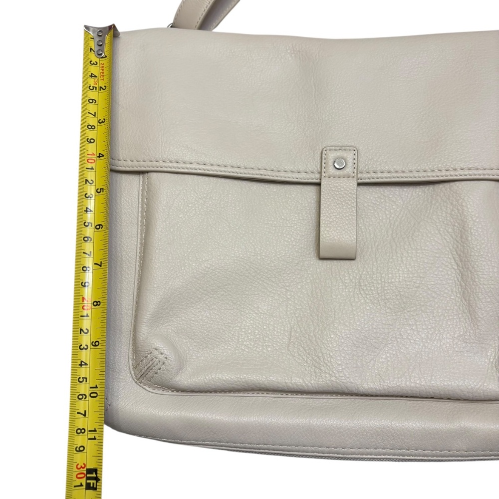 Levenger white leather messenger briefcase laptop bag - Picture 10 of 16